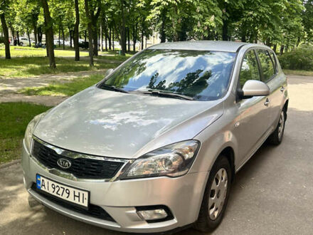 Киа Сид, объемом двигателя 1.59 л и пробегом 351 тыс. км за 3599 $, фото 1 на Automoto.ua