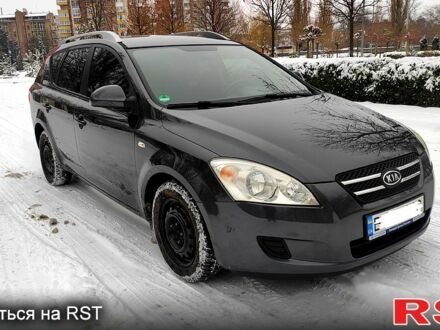 Киа Сид, объемом двигателя 1.6 л и пробегом 235 тыс. км за 7000 $, фото 1 на Automoto.ua