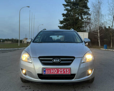 Киа Сид, объемом двигателя 1.4 л и пробегом 161 тыс. км за 5100 $, фото 1 на Automoto.ua