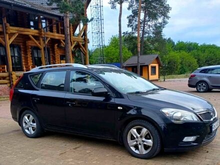 Киа Сид, объемом двигателя 1.6 л и пробегом 206 тыс. км за 7100 $, фото 1 на Automoto.ua