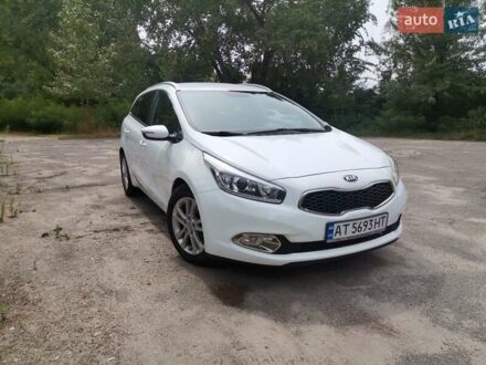 Киа Сид 2014 в Горишние Плавни (Комсомольск) на Automoto.ua Киа Сид, объемом двигателя 1.6 л и пробегом 194 тыс. км за 8200 $, фото 1 на Automoto.ua