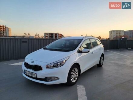 Киа Сид 2015 в Киеве на Automoto.ua Киа Сид, объемом двигателя 1.4 л и пробегом 347 тыс. км за 7200 $, фото 1 на Automoto.ua