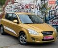 Желтый Киа Сид, объемом двигателя 1.6 л и пробегом 235 тыс. км за 6250 $, фото 1 на Automoto.ua