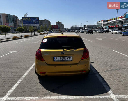 Желтый Киа Сид, объемом двигателя 1.6 л и пробегом 154 тыс. км за 6500 $, фото 5 на Automoto.ua