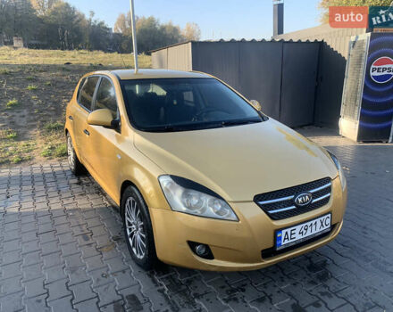 Желтый Киа Сид, объемом двигателя 1.59 л и пробегом 199 тыс. км за 5500 $, фото 2 на Automoto.ua