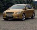 Желтый Киа Сид, объемом двигателя 1.6 л и пробегом 288 тыс. км за 4517 $, фото 1 на Automoto.ua