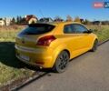 Желтый Киа Сид, объемом двигателя 2 л и пробегом 180 тыс. км за 6000 $, фото 4 на Automoto.ua