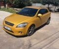 Желтый Киа Сид, объемом двигателя 1.6 л и пробегом 229 тыс. км за 6159 $, фото 1 на Automoto.ua