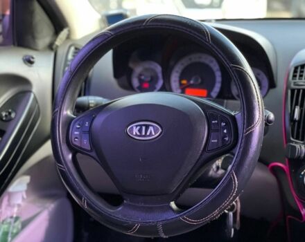 Жовтий Кіа Сід, об'ємом двигуна 1.4 л та пробігом 258 тис. км за 5400 $, фото 12 на Automoto.ua