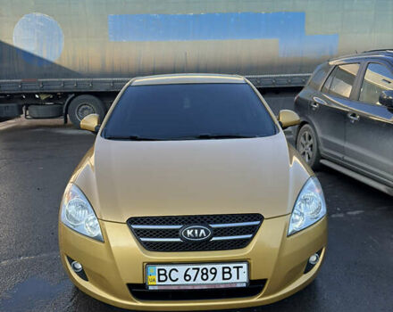 Жовтий Кіа Сід, об'ємом двигуна 1.6 л та пробігом 250 тис. км за 6500 $, фото 1 на Automoto.ua