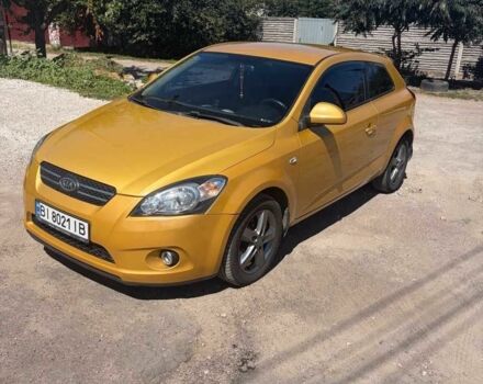 Жовтий Кіа Сід, об'ємом двигуна 1.6 л та пробігом 229 тис. км за 6159 $, фото 1 на Automoto.ua