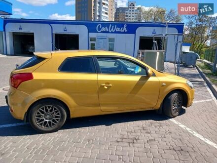 Кіа Сід 2008 у Києві на Automoto.ua Жовтий Кіа Сід, об'ємом двигуна 1.4 л та пробігом 387 тис. км за 3900 $, фото 1 на Automoto.ua
