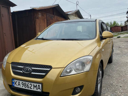 Кіа Сід 2008 у Києві на Automoto.ua Жовтий Кіа Сід, об'ємом двигуна 1.59 л та пробігом 247 тис. км за 6999 $, фото 1 на Automoto.ua