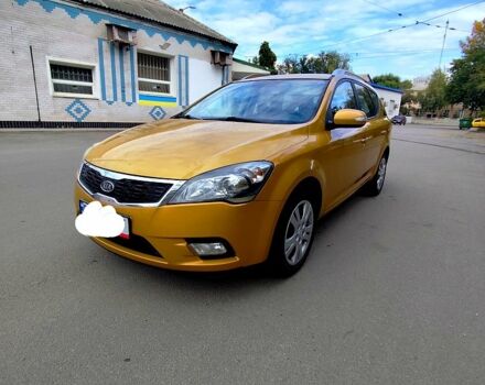 Жовтий Кіа Сід, об'ємом двигуна 1.6 л та пробігом 210 тис. км за 7000 $, фото 1 на Automoto.ua