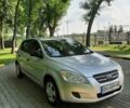 Серый Киа Сид, объемом двигателя 1.6 л и пробегом 310 тыс. км за 5300 $, фото 1 на Automoto.ua
