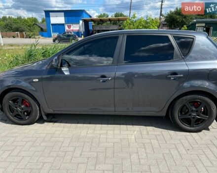 Сірий Кіа Сід, об'ємом двигуна 1.4 л та пробігом 212 тис. км за 5500 $, фото 3 на Automoto.ua