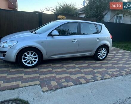 Киа Сид 2007 в Нежине на Automoto.ua Серый Киа Сид, объемом двигателя 2 л и пробегом 136 тыс. км за 7250 $, фото 10 на Automoto.ua