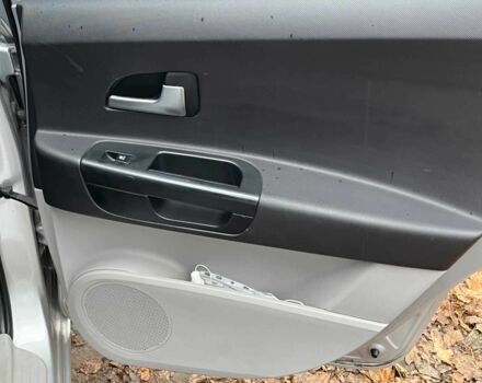 Серый Киа Сид, объемом двигателя 1.6 л и пробегом 227 тыс. км за 5590 $, фото 16 на Automoto.ua