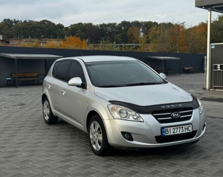 Серый Киа Сид, объемом двигателя 1.6 л и пробегом 230 тыс. км за 4900 $, фото 1 на Automoto.ua