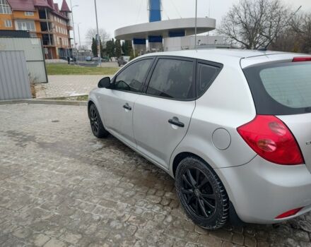 Серый Киа Сид, объемом двигателя 1.6 л и пробегом 265 тыс. км за 4900 $, фото 4 на Automoto.ua
