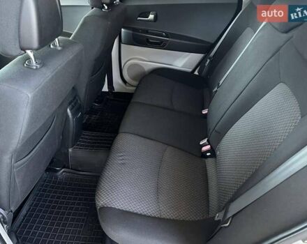 Серый Киа Сид, объемом двигателя 1.59 л и пробегом 210 тыс. км за 6999 $, фото 20 на Automoto.ua