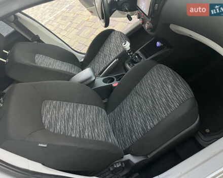 Сірий Кіа Сід, об'ємом двигуна 1.4 л та пробігом 173 тис. км за 5200 $, фото 19 на Automoto.ua