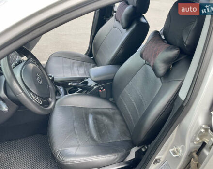 Сірий Кіа Сід, об'ємом двигуна 1.6 л та пробігом 222 тис. км за 5800 $, фото 22 на Automoto.ua