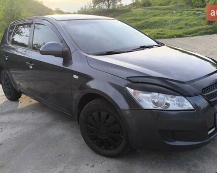 Сірий Кіа Сід, об'ємом двигуна 1.4 л та пробігом 233 тис. км за 4590 $, фото 5 на Automoto.ua