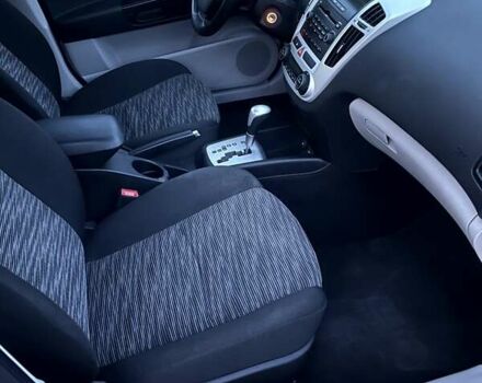 Серый Киа Сид, объемом двигателя 2 л и пробегом 136 тыс. км за 7250 $, фото 12 на Automoto.ua