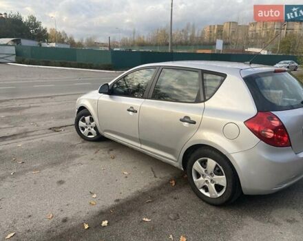 Киа Сид 2007 в Киеве на Automoto.ua Серый Киа Сид, объемом двигателя 1.4 л и пробегом 222 тыс. км за 3499 $, фото 7 на Automoto.ua