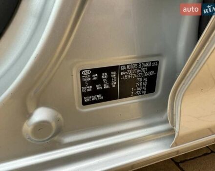 Сірий Кіа Сід, об'ємом двигуна 1.6 л та пробігом 205 тис. км за 5700 $, фото 19 на Automoto.ua