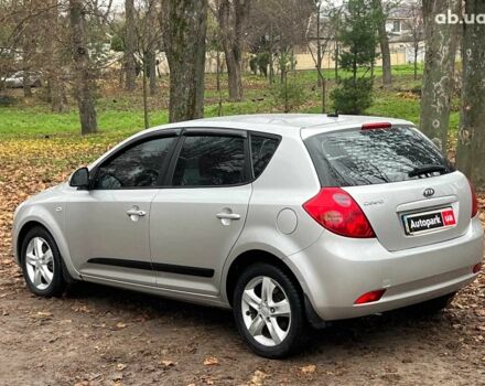 Серый Киа Сид, объемом двигателя 1.6 л и пробегом 227 тыс. км за 5590 $, фото 7 на Automoto.ua