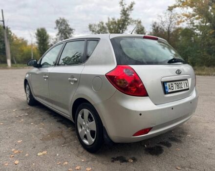 Серый Киа Сид, объемом двигателя 1.4 л и пробегом 254 тыс. км за 4900 $, фото 4 на Automoto.ua