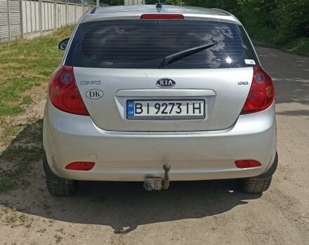 Серый Киа Сид, объемом двигателя 1.6 л и пробегом 255 тыс. км за 4800 $, фото 3 на Automoto.ua
