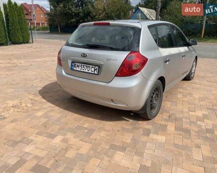 Серый Киа Сид, объемом двигателя 1.4 л и пробегом 222 тыс. км за 3500 $, фото 9 на Automoto.ua