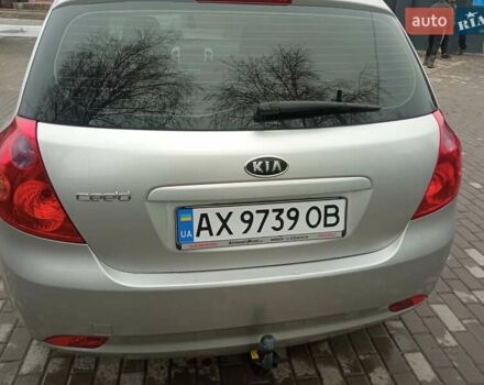 Серый Киа Сид, объемом двигателя 1.6 л и пробегом 147 тыс. км за 5800 $, фото 7 на Automoto.ua