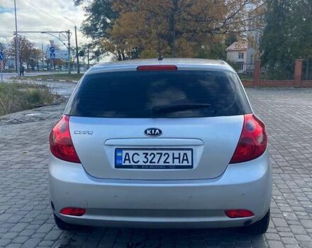 Серый Киа Сид, объемом двигателя 1.59 л и пробегом 305 тыс. км за 5500 $, фото 1 на Automoto.ua