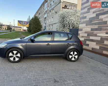 Серый Киа Сид, объемом двигателя 1.4 л и пробегом 228 тыс. км за 4850 $, фото 1 на Automoto.ua