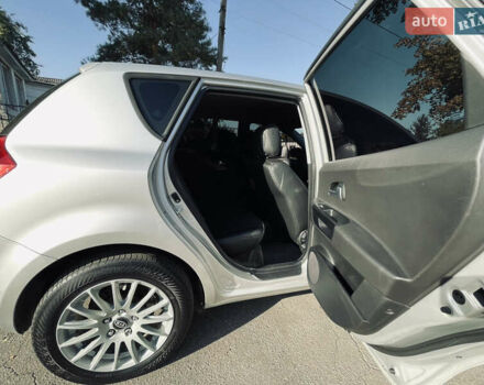 Серый Киа Сид, объемом двигателя 1.6 л и пробегом 223 тыс. км за 5500 $, фото 14 на Automoto.ua