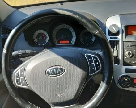 Серый Киа Сид, объемом двигателя 1.6 л и пробегом 277 тыс. км за 5450 $, фото 5 на Automoto.ua
