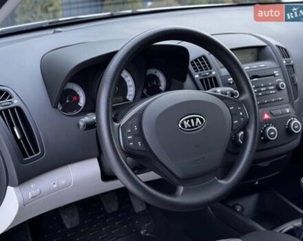 Сірий Кіа Сід, об'ємом двигуна 1.6 л та пробігом 77 тис. км за 7199 $, фото 40 на Automoto.ua