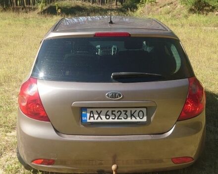 Серый Киа Сид, объемом двигателя 1.6 л и пробегом 277 тыс. км за 4950 $, фото 2 на Automoto.ua