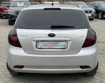 Сірий Кіа Сід, об'ємом двигуна 1.6 л та пробігом 244 тис. км за 5500 $, фото 5 на Automoto.ua