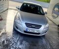 Серый Киа Сид, объемом двигателя 1.6 л и пробегом 300 тыс. км за 5700 $, фото 1 на Automoto.ua