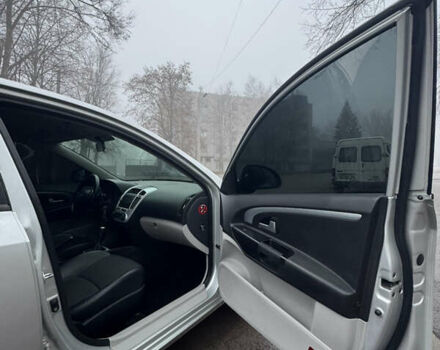 Серый Киа Сид, объемом двигателя 2 л и пробегом 278 тыс. км за 6300 $, фото 11 на Automoto.ua