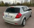 Серый Киа Сид, объемом двигателя 2 л и пробегом 220 тыс. км за 5500 $, фото 1 на Automoto.ua