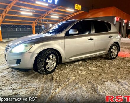 Сірий Кіа Сід, об'ємом двигуна 1.6 л та пробігом 240 тис. км за 6500 $, фото 1 на Automoto.ua