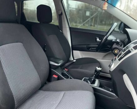 Сірий Кіа Сід, об'ємом двигуна 1.6 л та пробігом 244 тис. км за 5500 $, фото 16 на Automoto.ua