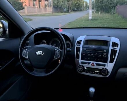 Сірий Кіа Сід, об'ємом двигуна 2 л та пробігом 136 тис. км за 7499 $, фото 24 на Automoto.ua