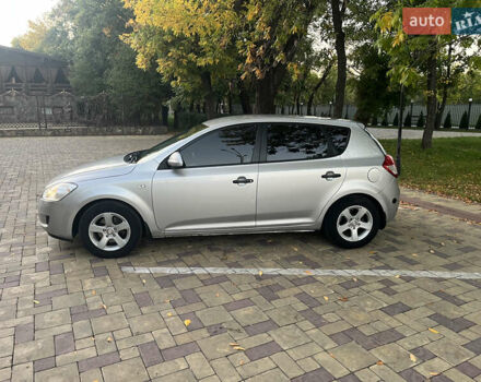 Сірий Кіа Сід, об'ємом двигуна 1.4 л та пробігом 173 тис. км за 5200 $, фото 11 на Automoto.ua